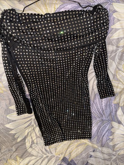 Платье из страз вечернее