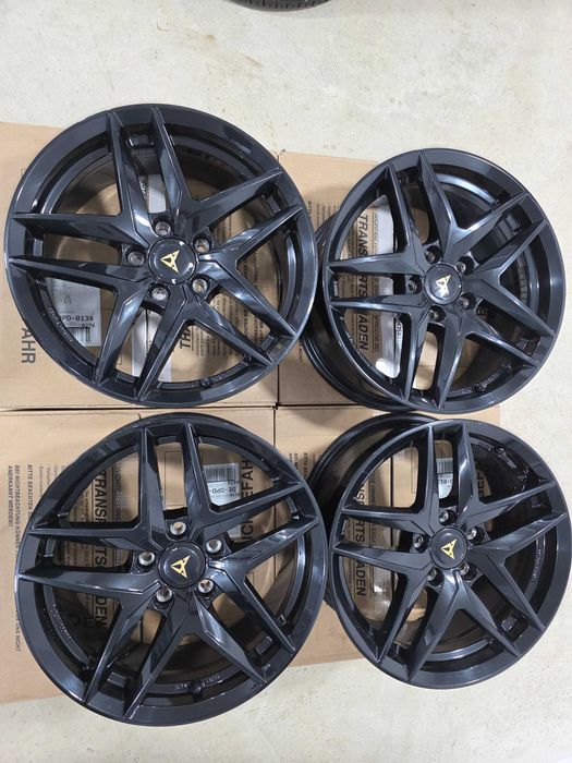 Jante 17 Cupra Formentor VW Passat VW Golf Skoda Octavia Superb Karok 5x112 7.5J et43