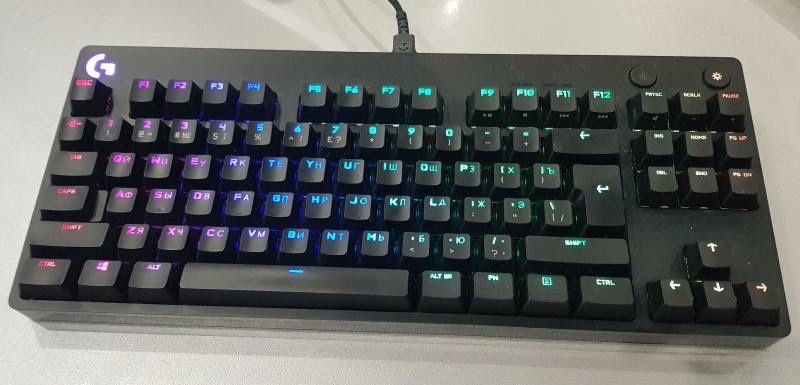 Продается клавиатура Logitech G Pro Mechanical Gaming