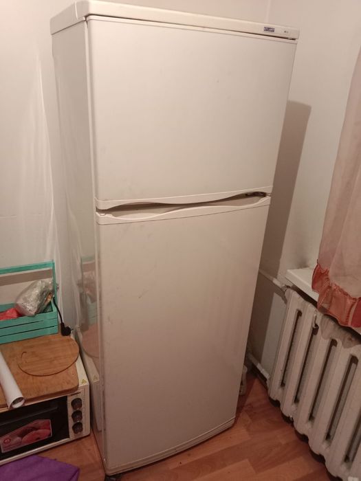Срочно продаю холодильник
