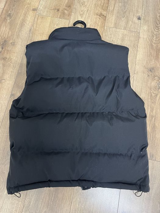 жилетка (безрукавка)