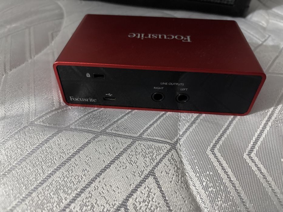 Interfata audio Focusrite Scarlett solo