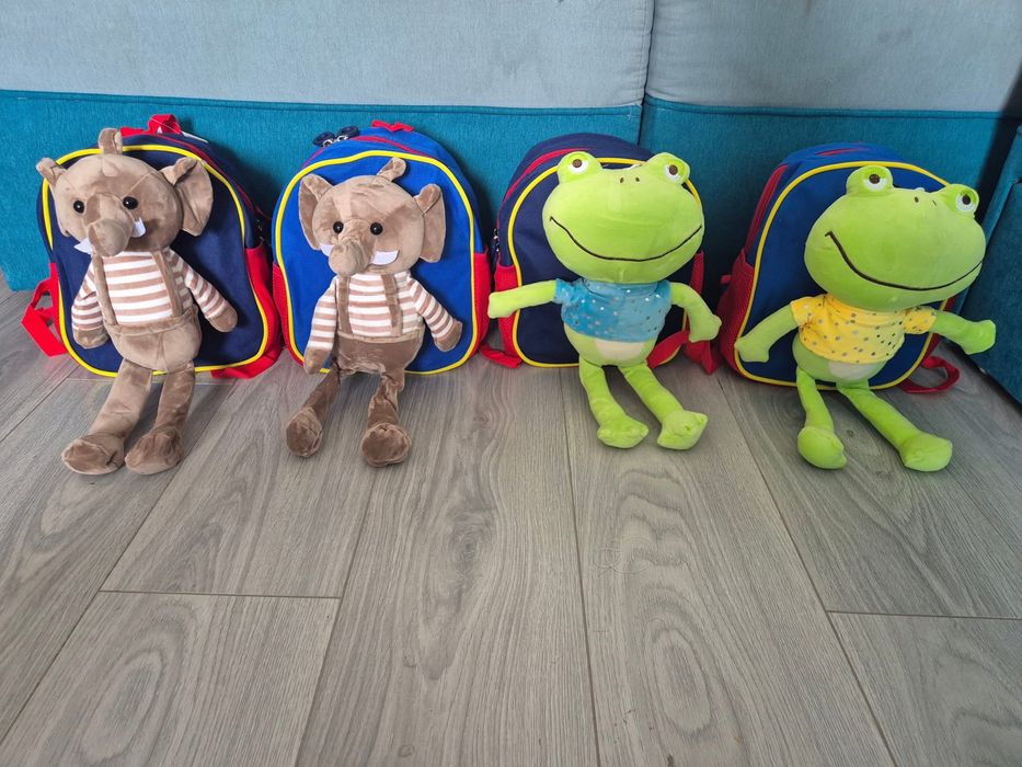 Ghiozdan personalizat cu nume