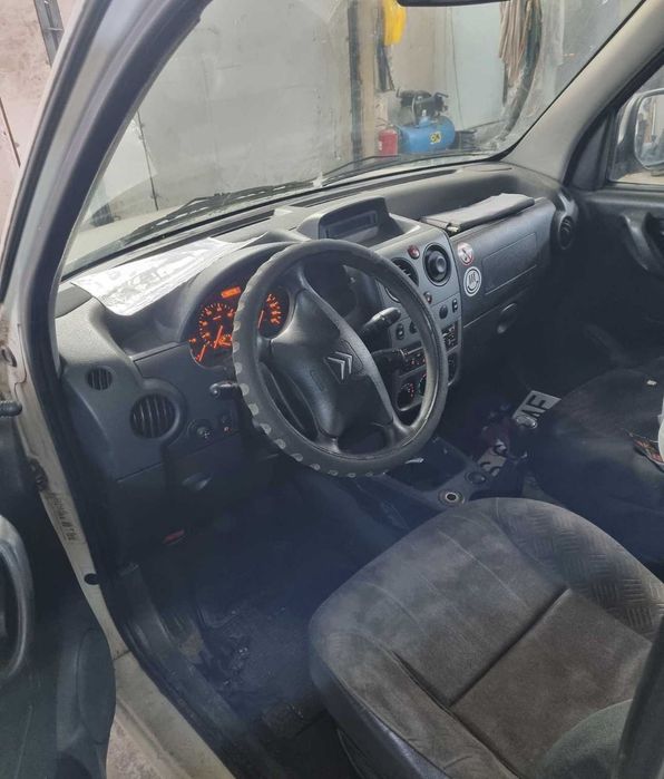 Dezmembram Citroen Berlingo 1.6 HDI