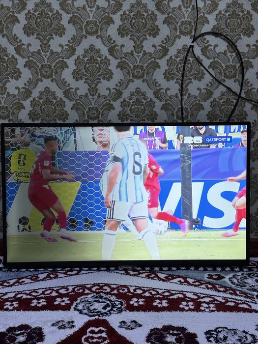 Продам телевизор Philips 109 см