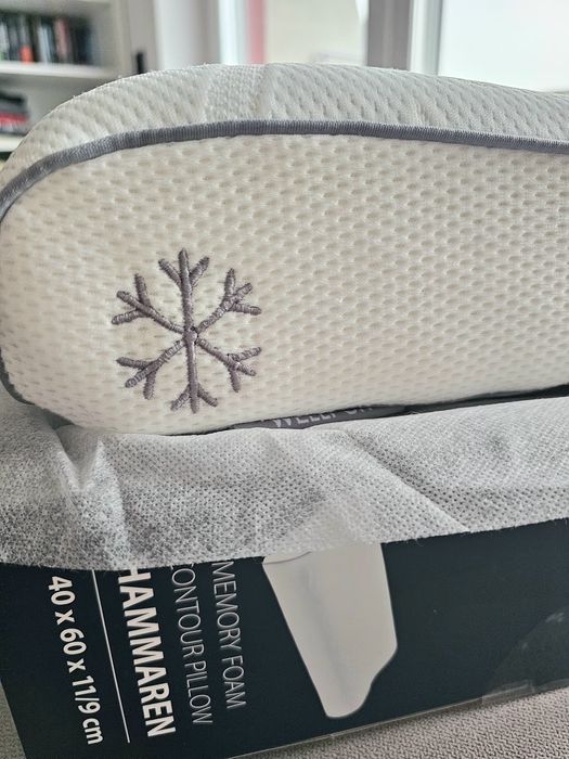 Pernă cervicală cu memorie