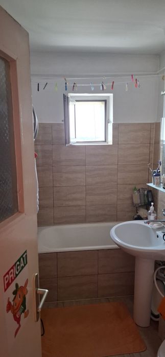 Apartament semidecomandat Ploiesti