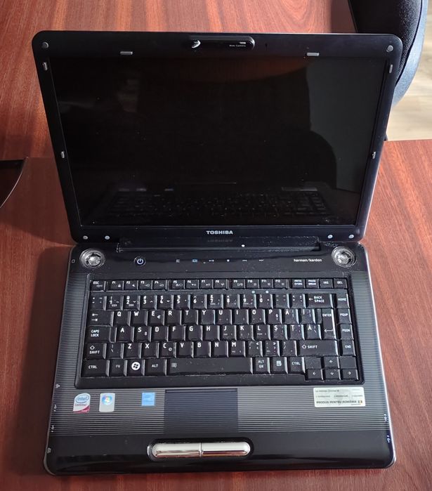 Set 2 x Laptop/notebook Toshiba Satellite A300-20P și P200D-12O