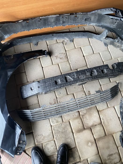 нижняя решетка, бампер, адсорбер