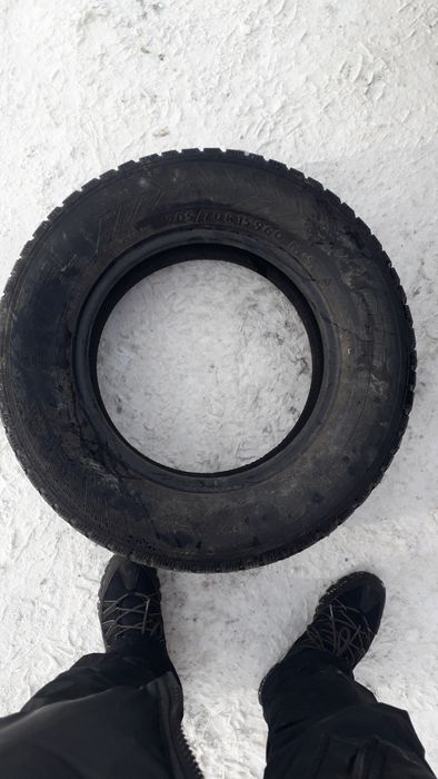 Продам  резину бу