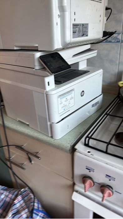 Распродажа офисной мебели