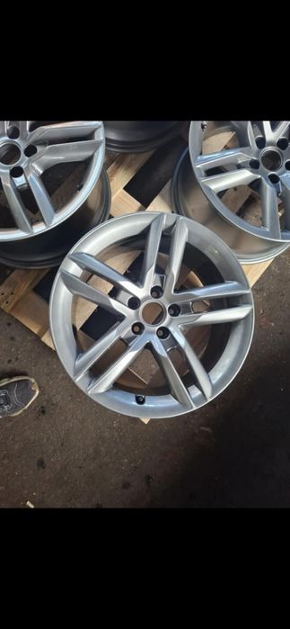 Jante din Aliaj Aluminiu R18 Audi 5x112 R 18 s-line et 29