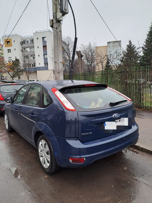 Ford Focus 2 2011 Hatchback 1.6 benzina Euro 5