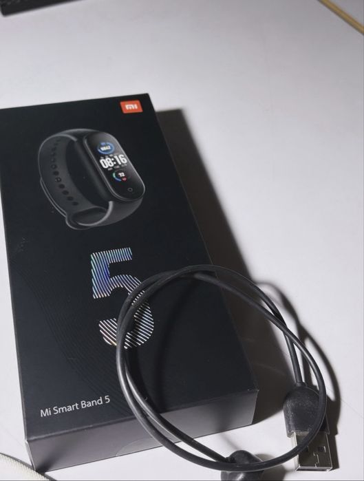 Фитнес браслет Mi Band 5
