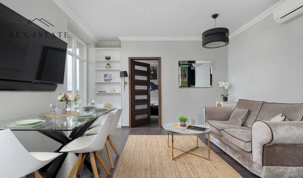 Продава се Двустаен апартамент в София, Манастирски ливади - 70 кв.м за 2800 €/кв.м - Снимка #1