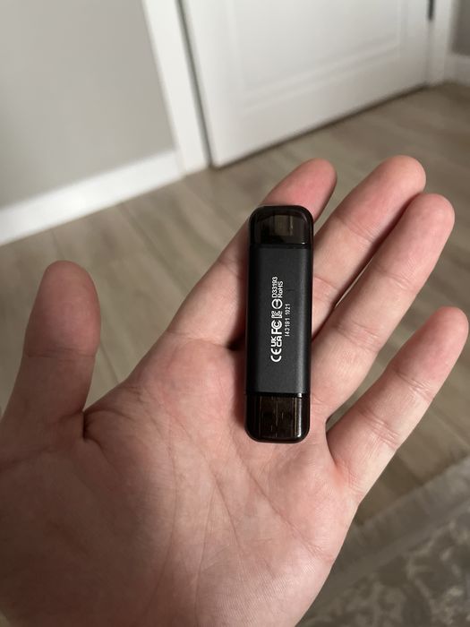 Внешний накопитель флешка Transcend 1 TB (1024) GB