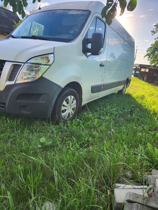 Nissan NV400.  EURO 6