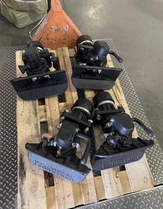 Прицепное устройство для КамАЗ, МАЗ, MAN, VOLVO 48 мм палец Фаркоп