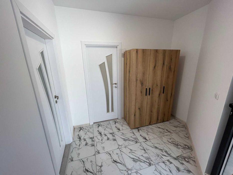 Дава се под наем Двустаен апартамент в Варна, ВИНС - 50 кв.м за 510 € - Снимка #3