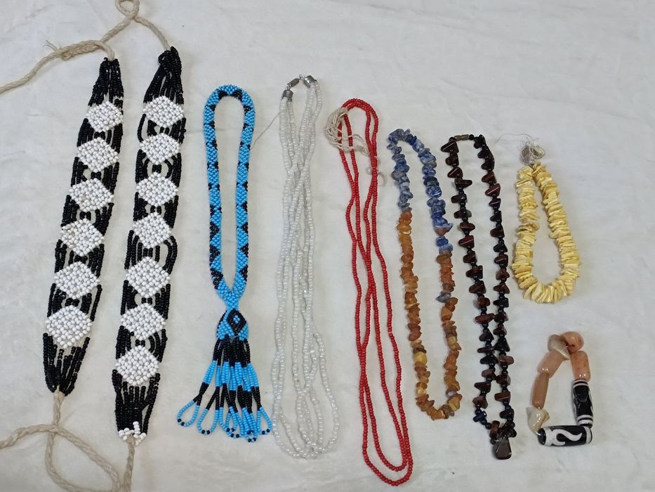 Antikvar buyumlar hammasi optim sotiladi