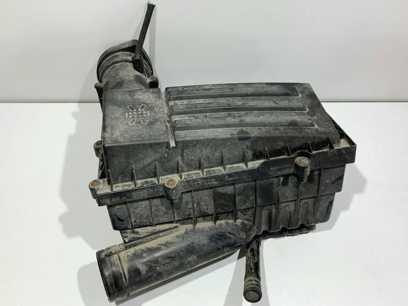 Carcasa filtru aer Audi A3 8P1 3C0129607AB 2.0 tdi BKD