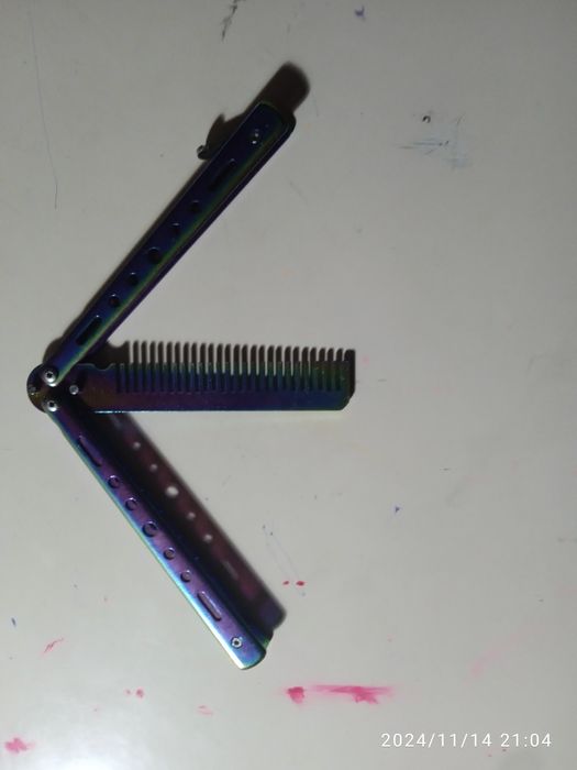 Бабочка разно цветный