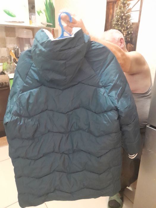 Продаю куртку цена 12тыщ