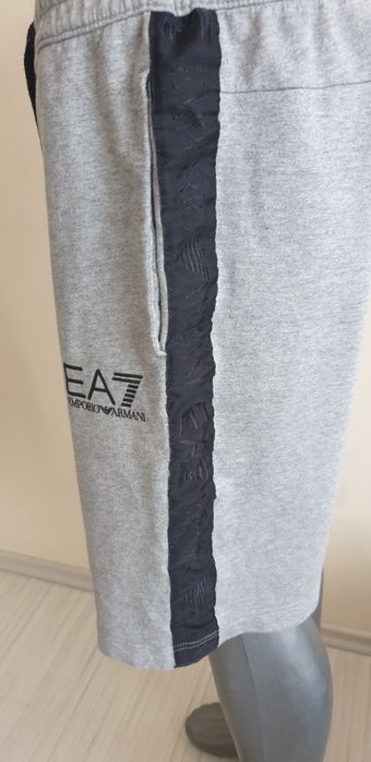 Emporio Armani EA7 Milano / M/L НОВО! ОРИГИНАЛ! Мъжки Къси Панталони!