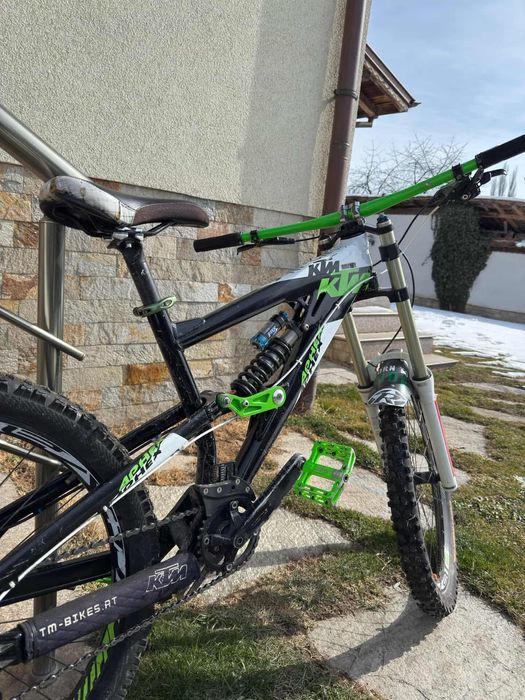 Колело и екипировка