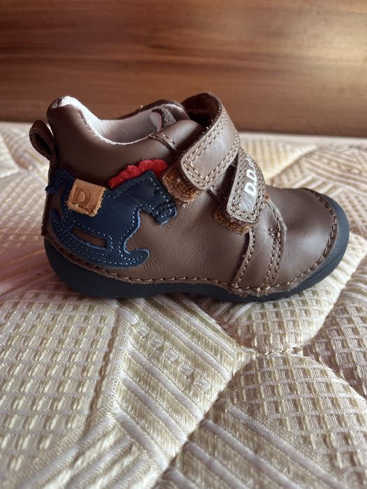 Pantofi D.D.step, mărimea 19, băieți