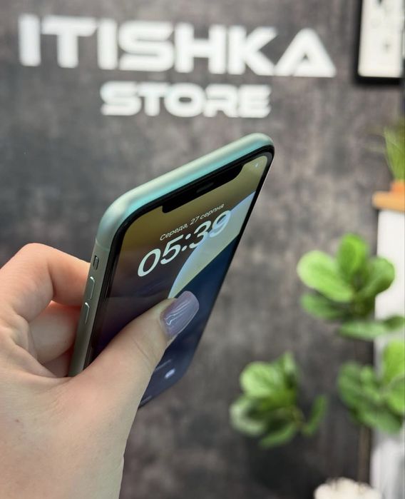 Продам Айфон 11 64gb 77%
