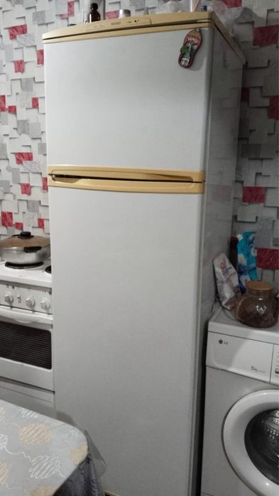 Холодильник 10000