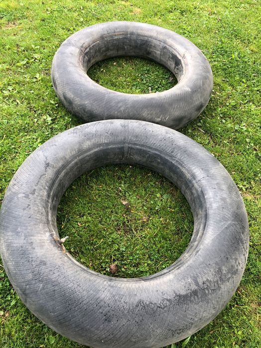 Vând cauciucuri de Fiat 445