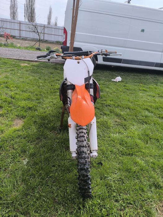 Vând KTM 250 sx-f