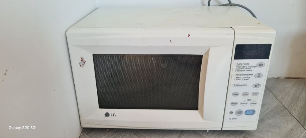 Микроволновка LG