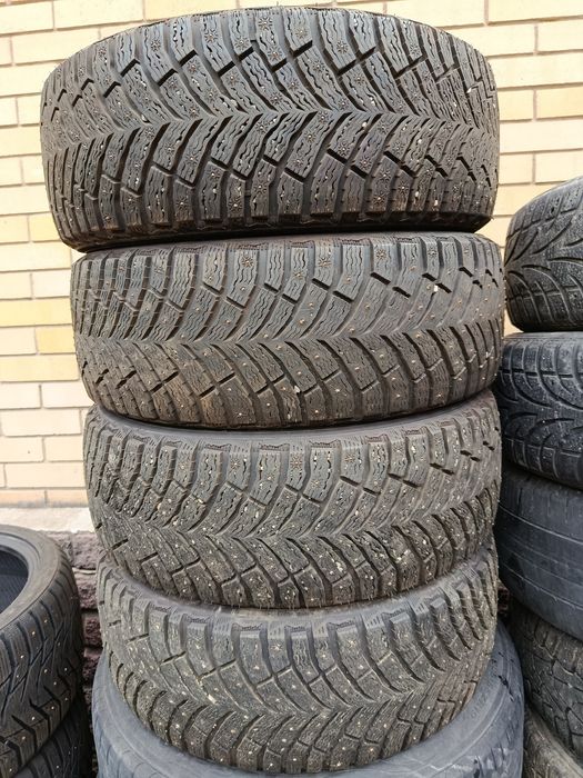 Michelin 205 55 R17 комплект