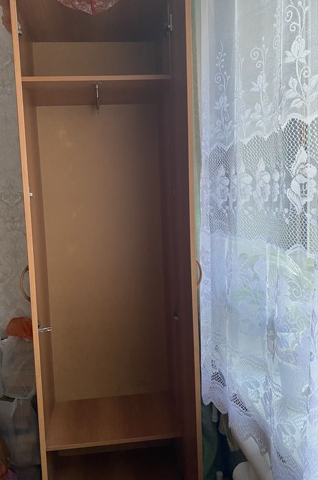Продам шкаф для одежды
