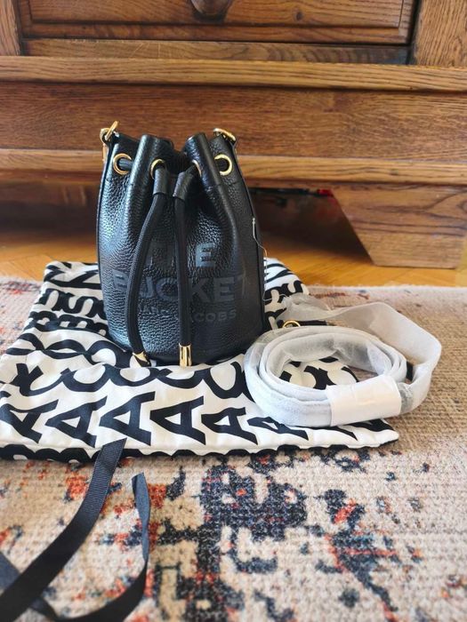 Чанта Marc Jacobs естествена кожа