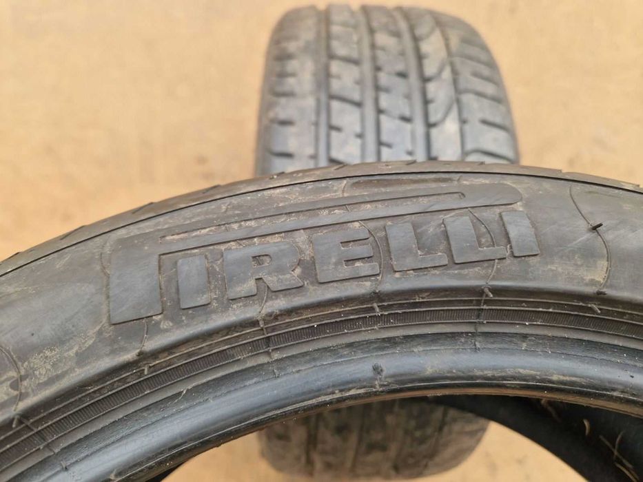 2 Pirelli R18 245/40 Летни гуми  DOT4021