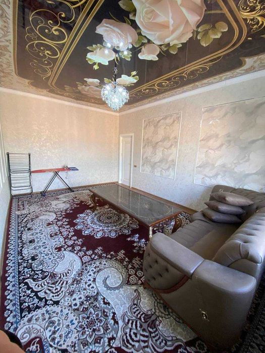 Срочни ижарага квартира берилади 350 y e