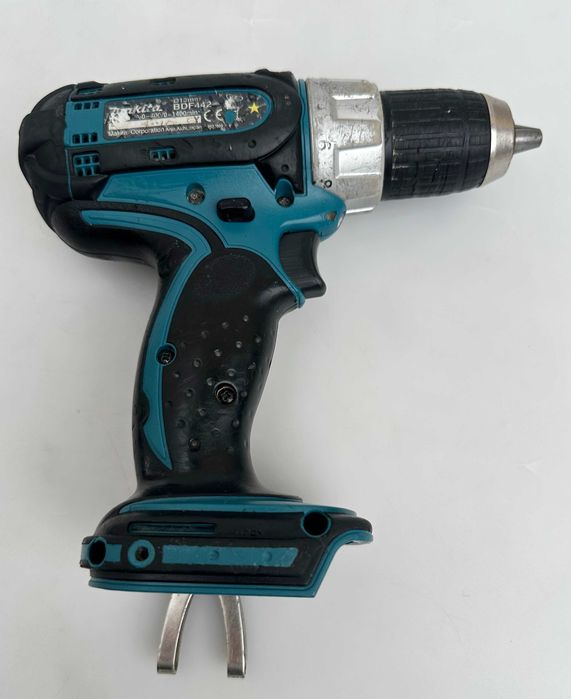 Винтоверти Makita 14.4V