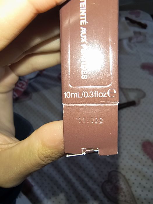 Rare Beauty и Rhode