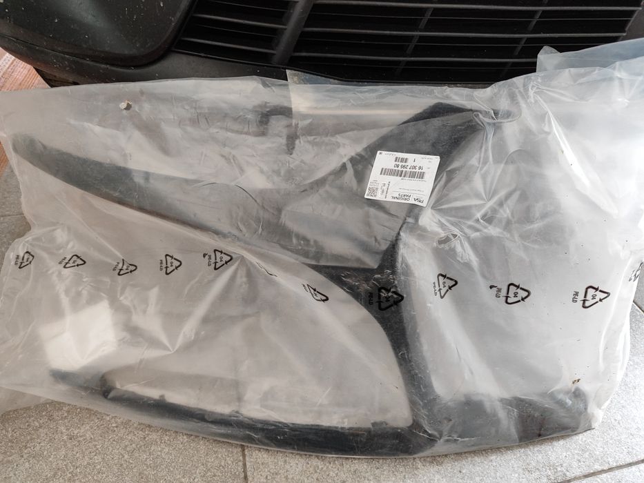 Ornament NEGRU bara fata dreapta CITROEN DS7