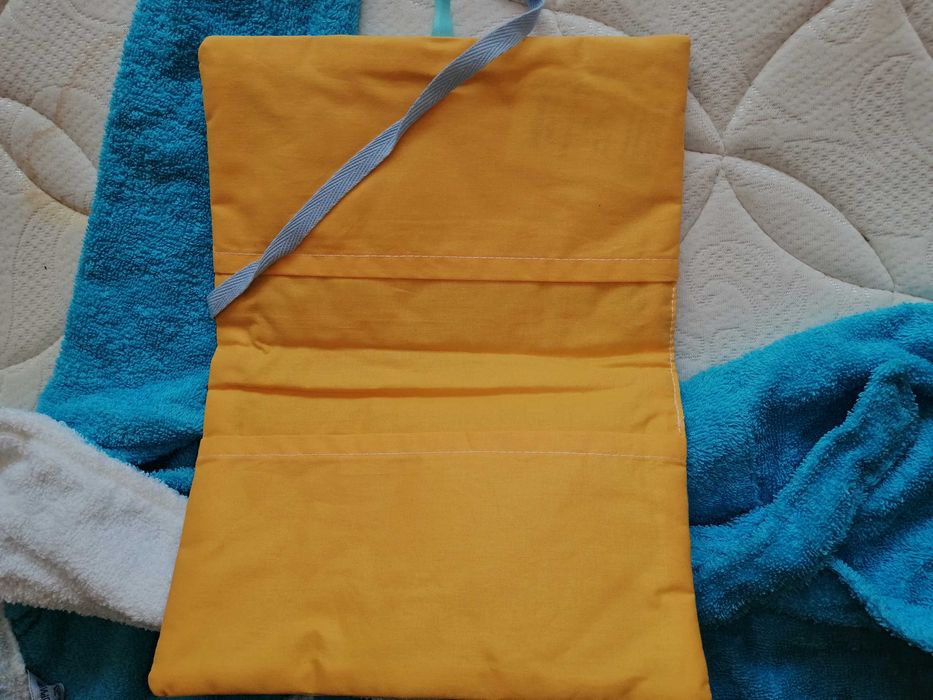 Детски халат + корица за книжка