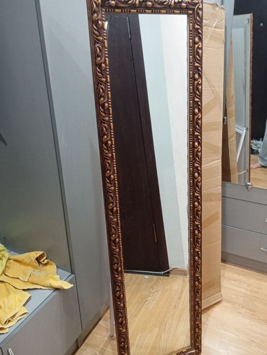 Продам напольное зеркало