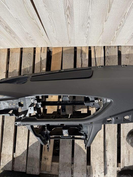 Арматурно табо за audi A7 C7 4G с head up  airbag  4G8857001F