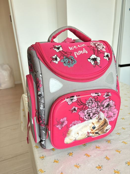 Школьный рюкзак