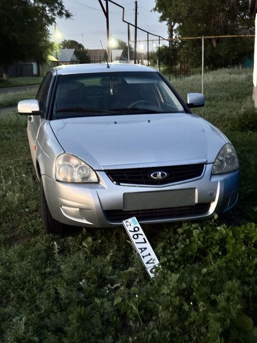 Продам priora 2013 год