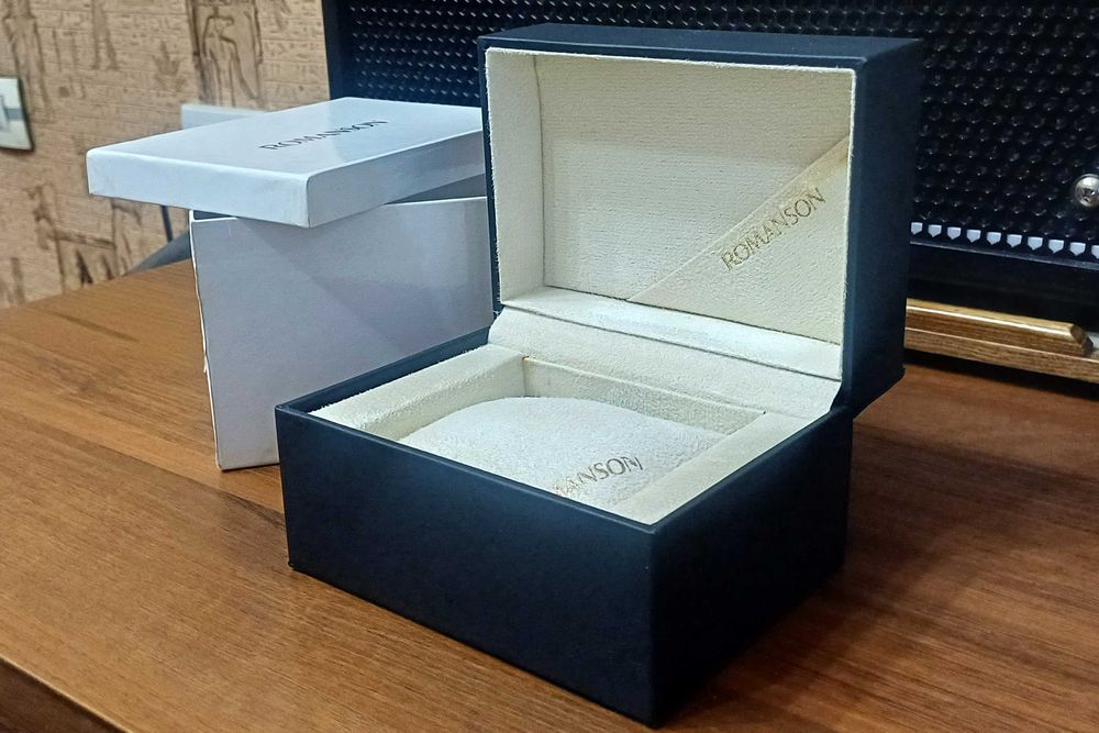 Коробки от часов Romanson