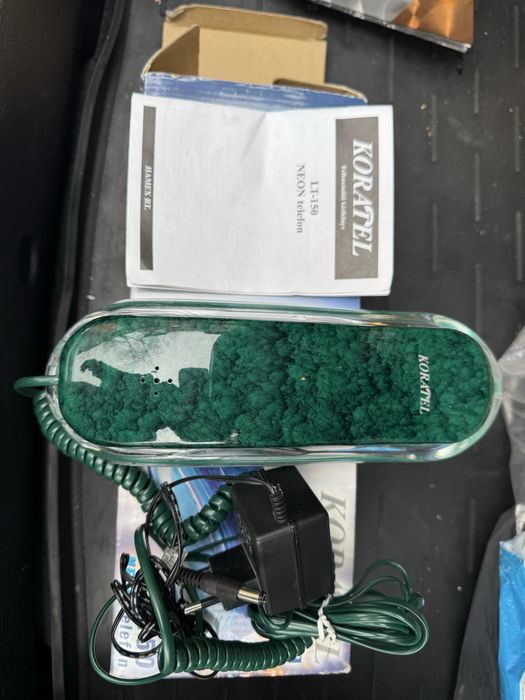 Настенный телефон стационарный